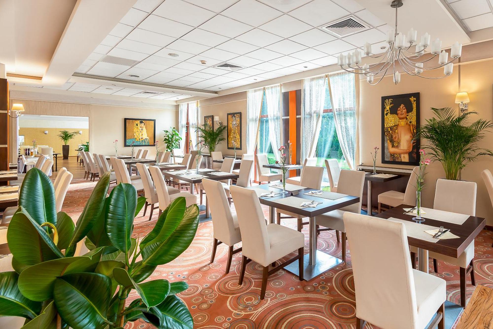 Hotel Medical Spa Malinowy Zdroj Solec Zdroj Luaran gambar